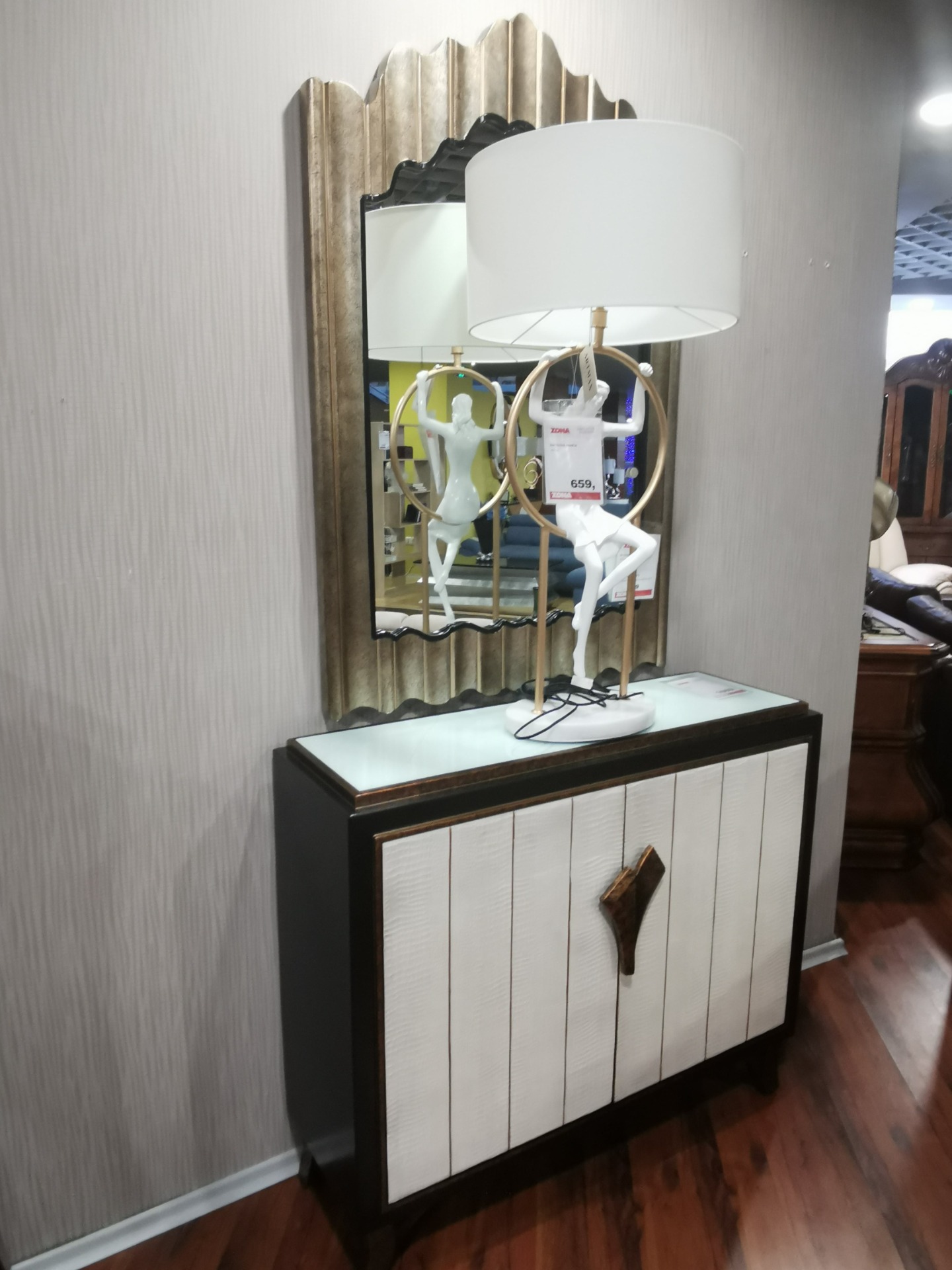 The Versatility and Style of Luxury Sideboards and Buffets